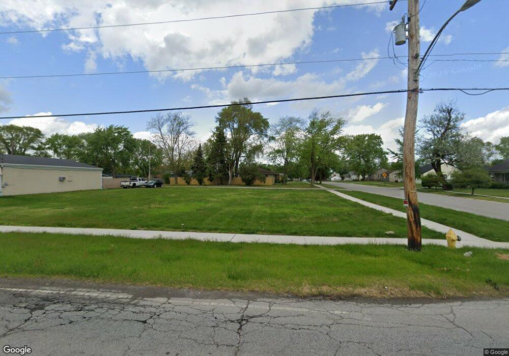 618 E Main St, Griffith, IN 46319 - photo 1