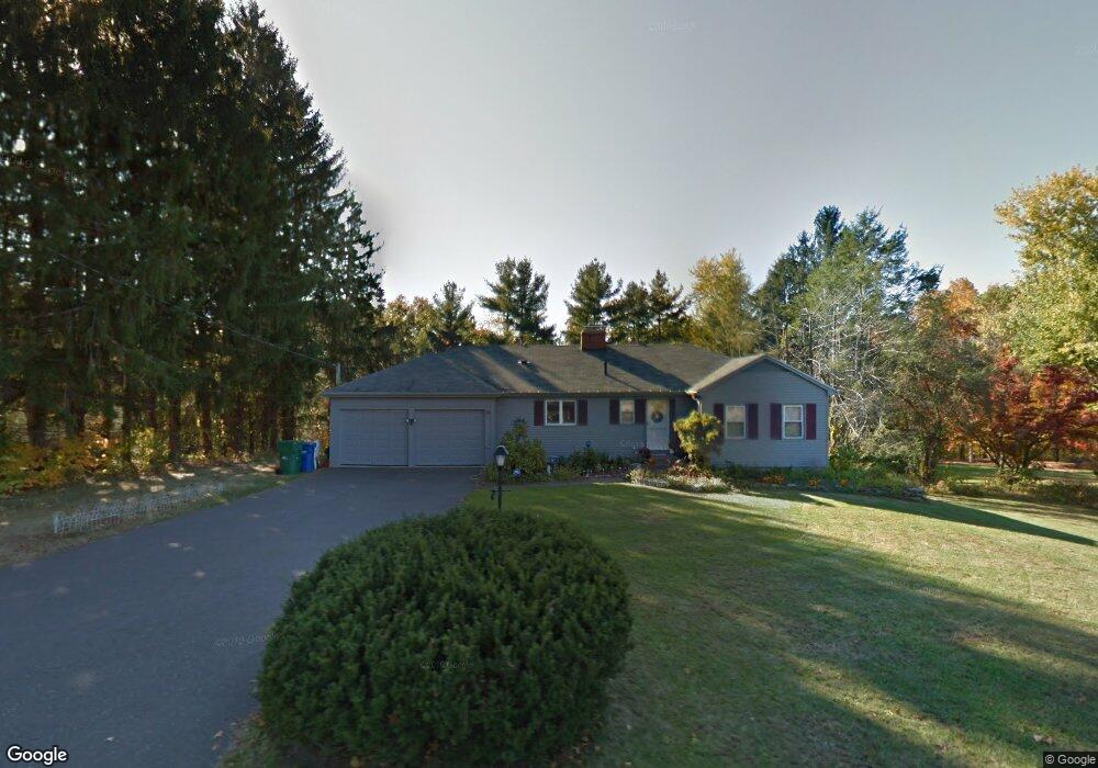 39 Bayberry Rd, Glastonbury, CT 06033 - photo 1