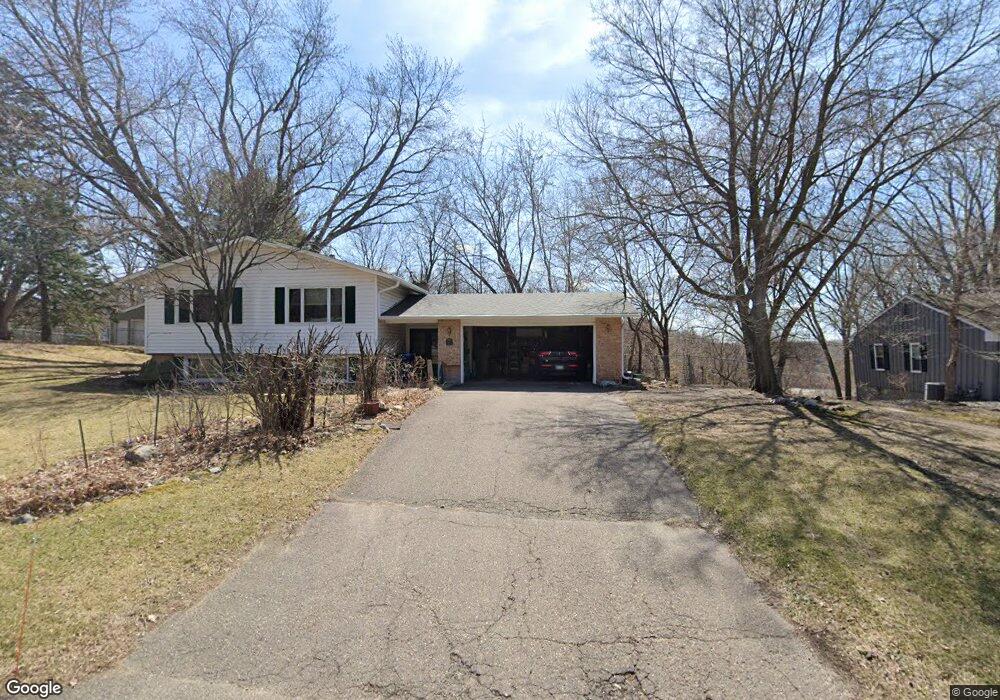 15711 Boulder Creek Dr, Minnetonka, MN 55345 - photo 1