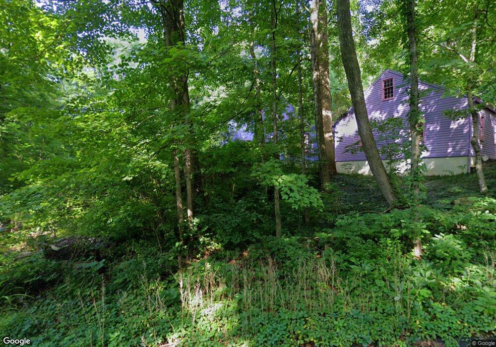 90 Sugar Loaf Rd, Guilford, CT 06437 - photo 1