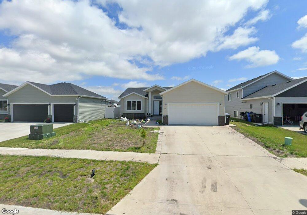 7272 28th St S, Fargo, ND 58104 - photo 1