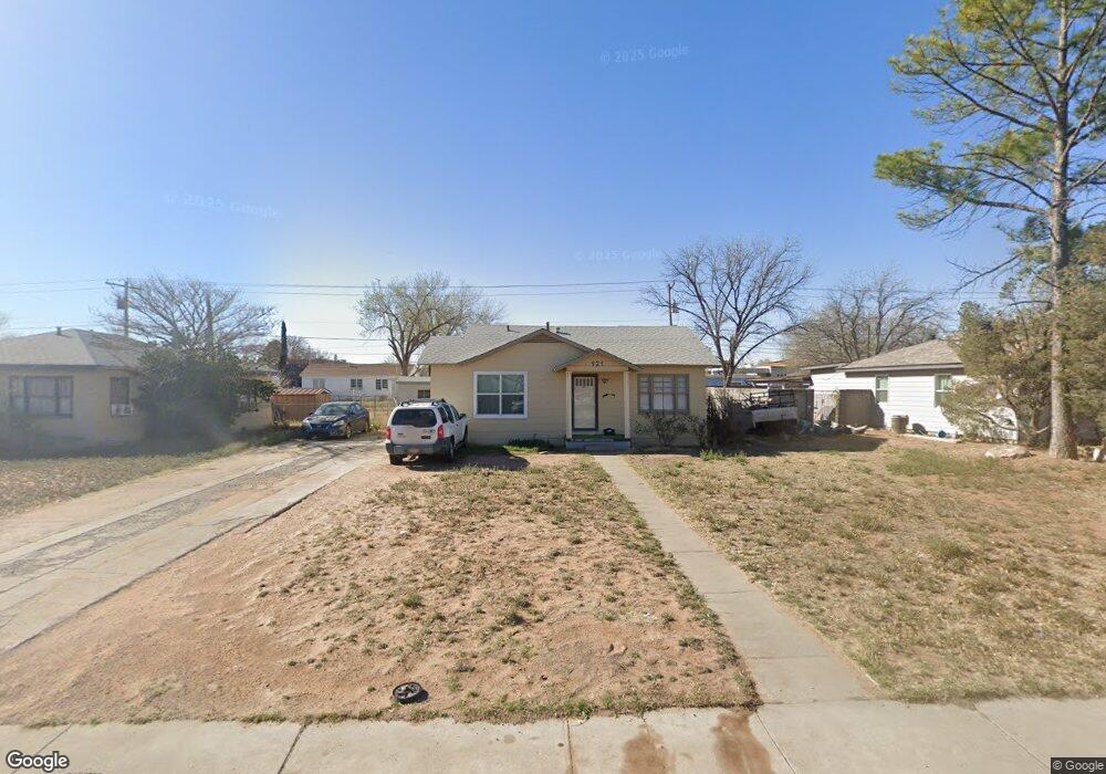 121 E Yucca Dr, Hobbs, NM 88240 - photo 1