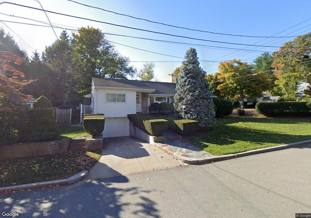 6 Northgate Rd, Stoneham, MA 02180 - photo 1