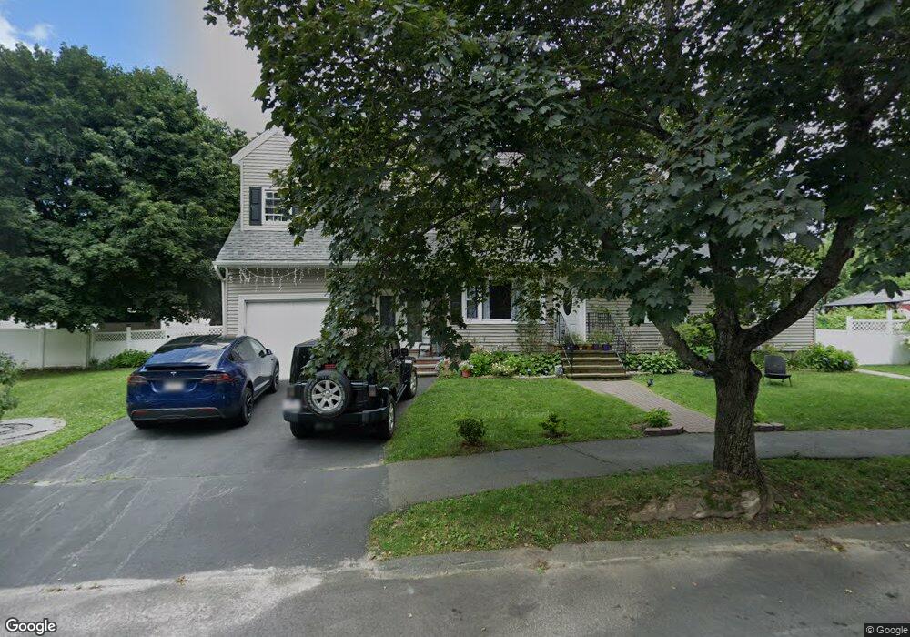 38 Beaconsfield St, Lawrence, MA 01843 - photo 1