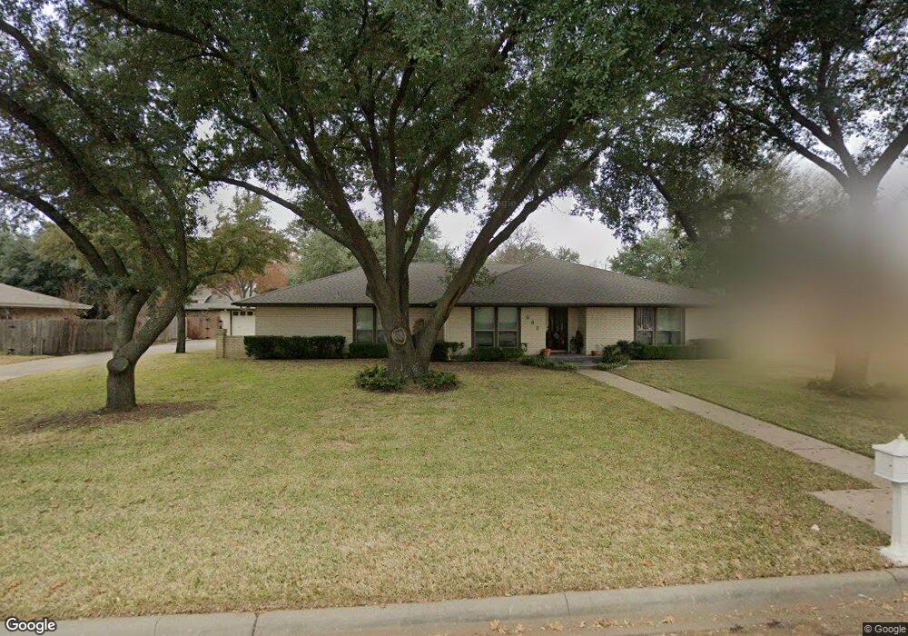 606 Hyde Park Blvd, Cleburne, TX 76033 - photo 1