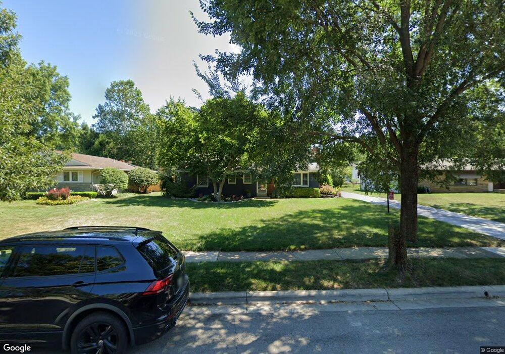 2738 Mt Holyoke Rd, Columbus, OH 43221 - photo 1