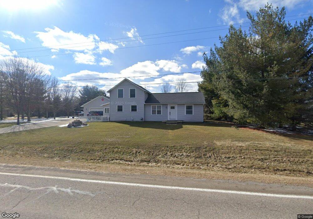 1063 N Gale Rd, Davison, MI 48423 - photo 1