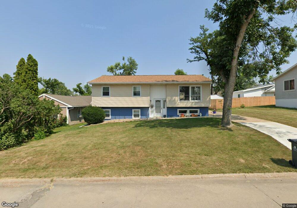 119 19th St NW, Cedar Rapids, IA 52405 - photo 1