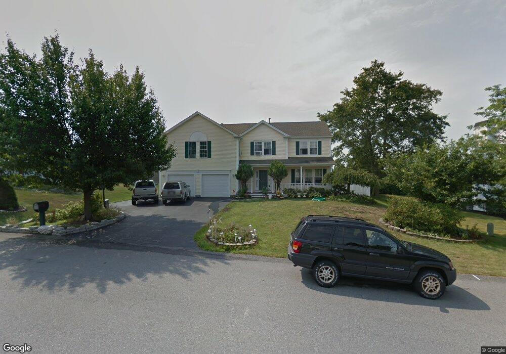 117 Wintergreen Dr, Middletown, RI 02842 - photo 1