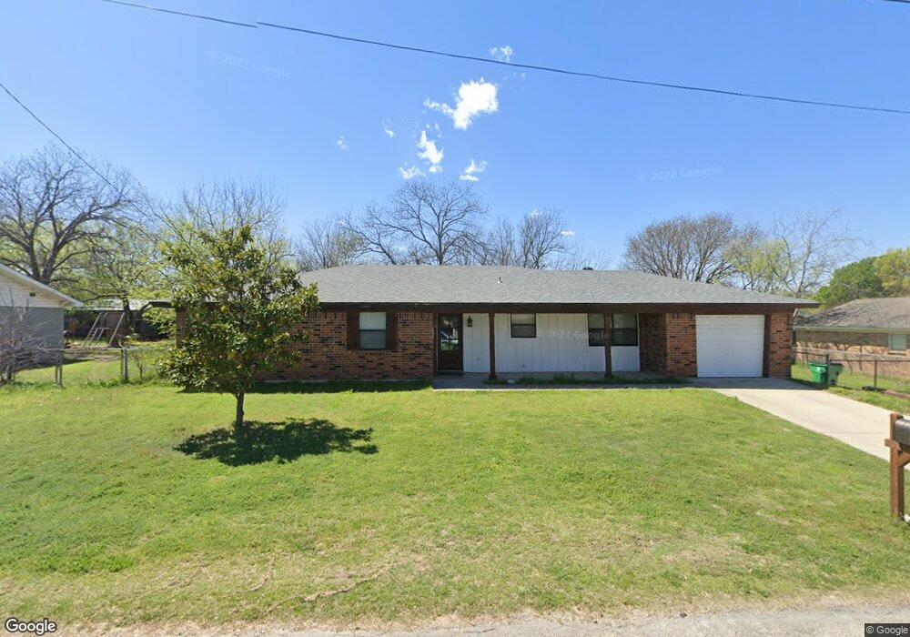 1005 N Miller St, Decatur, TX 76234 - photo 1
