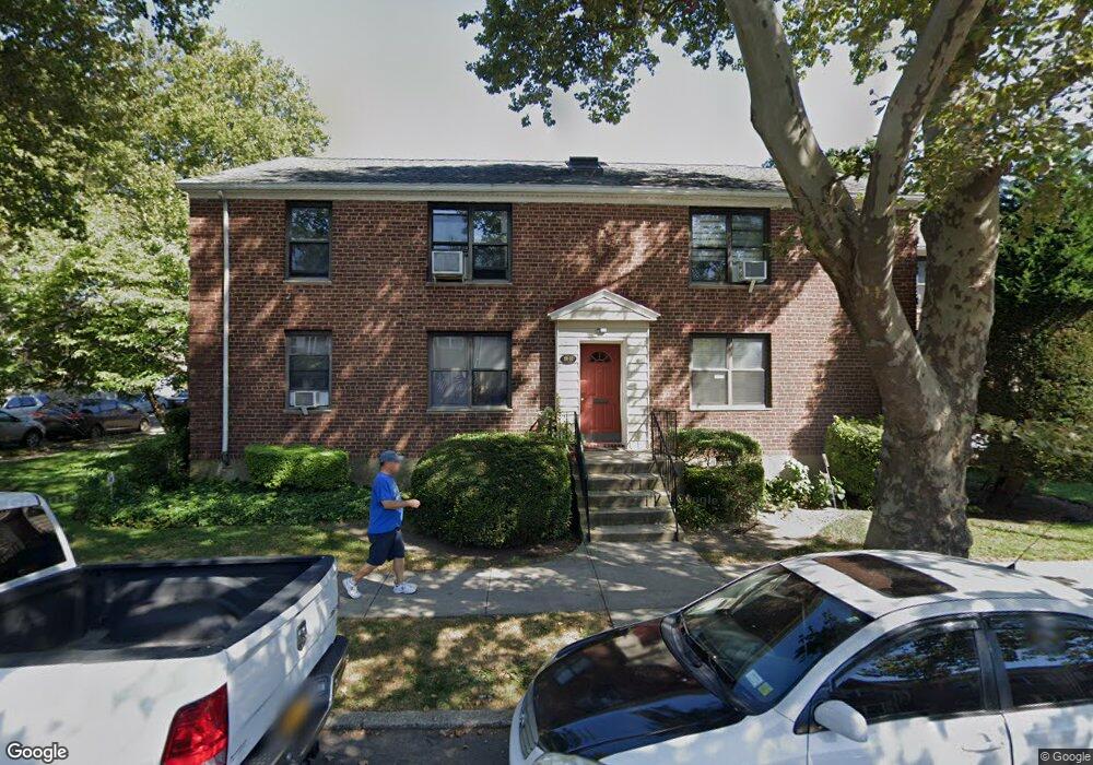 191-03 39th Ave unit 160, Flushing, NY 11358 - photo 1