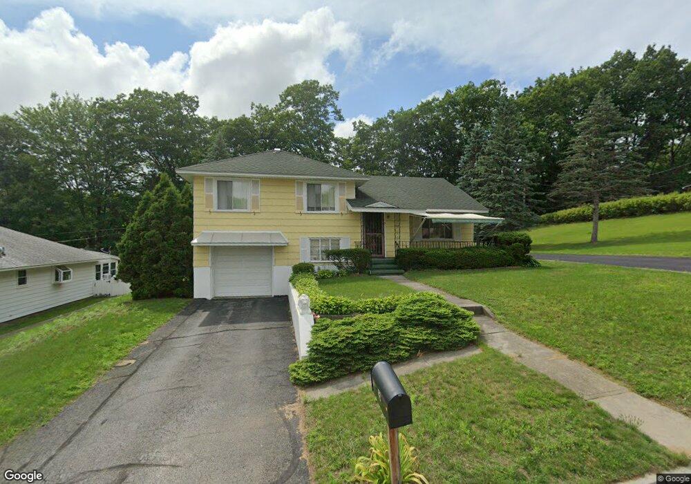3 Grandview Dr, Gloversville, NY 12078 - photo 1