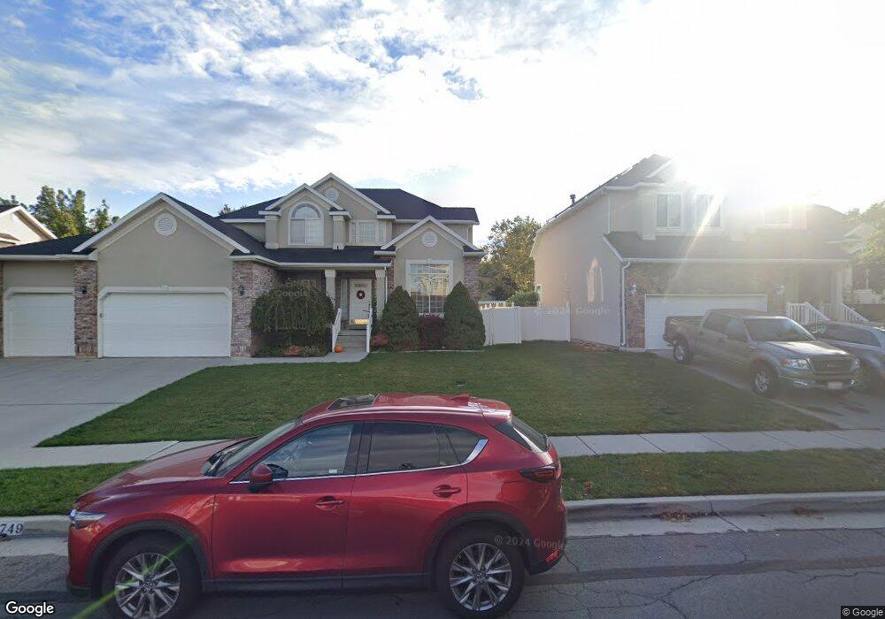 7773 Briarsprings Dr, Midvale, UT 84047 - photo 1