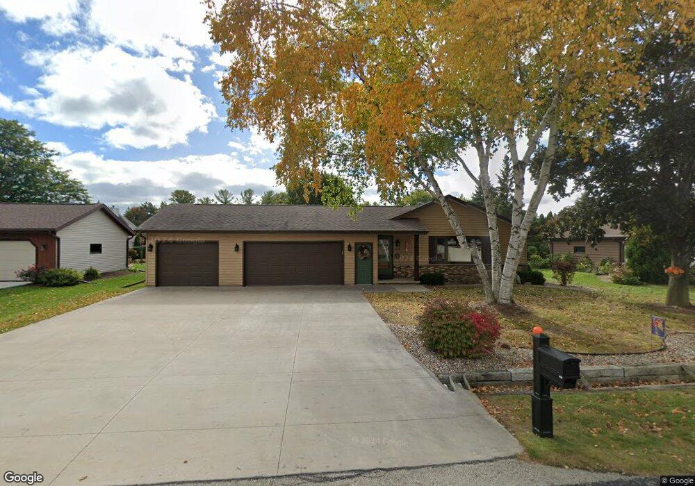 2529 W Sunnyview Cir, Appleton, WI 54914 - photo 1