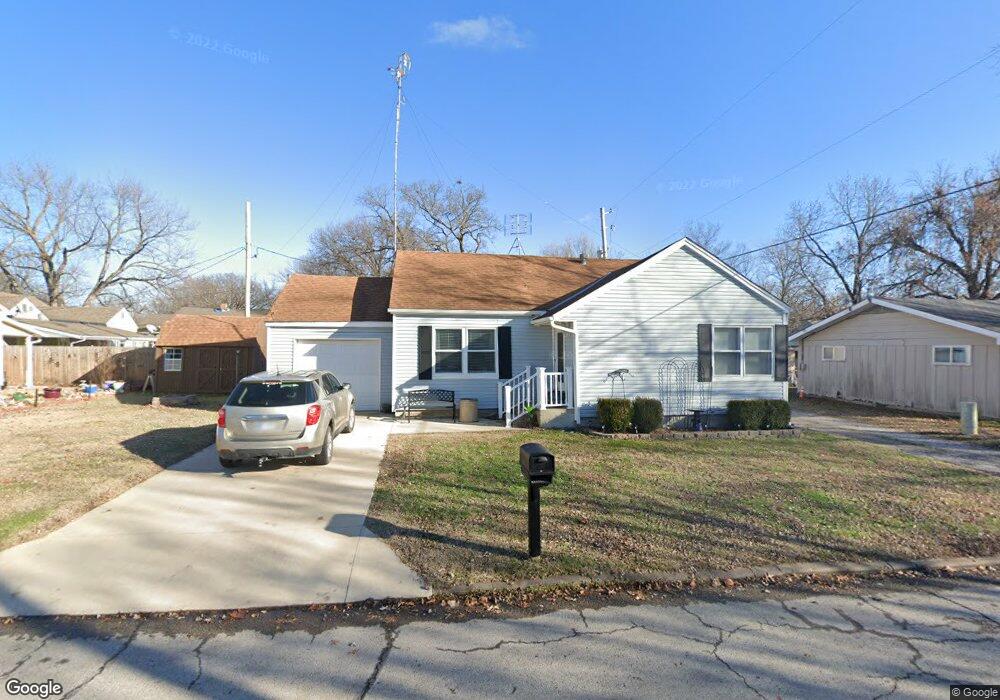 619 N 29th St, Parsons, KS 67357 - photo 1