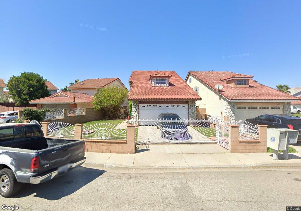 605 W Palm Cir, Compton, CA 90220 - photo 1