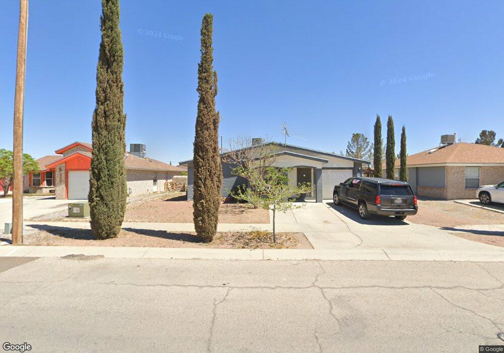 328 Crocker Dr, Horizon City, TX 79928 - photo 1