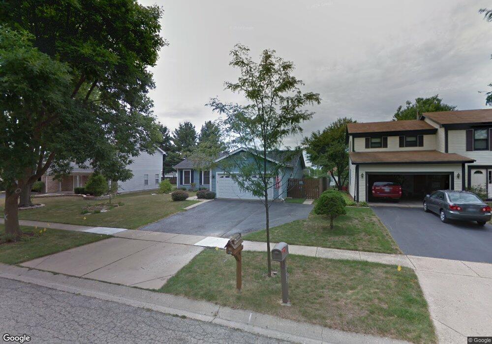 1729 Thorneapple Ln, Algonquin, IL 60102 - photo 1