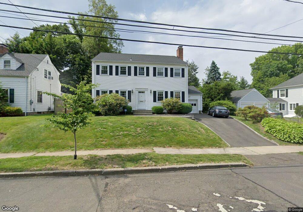 8 Merrill Rd, Norwalk, CT 06851 - photo 1