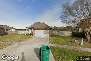 6504 Surrey Ln, Zachary, LA 70791