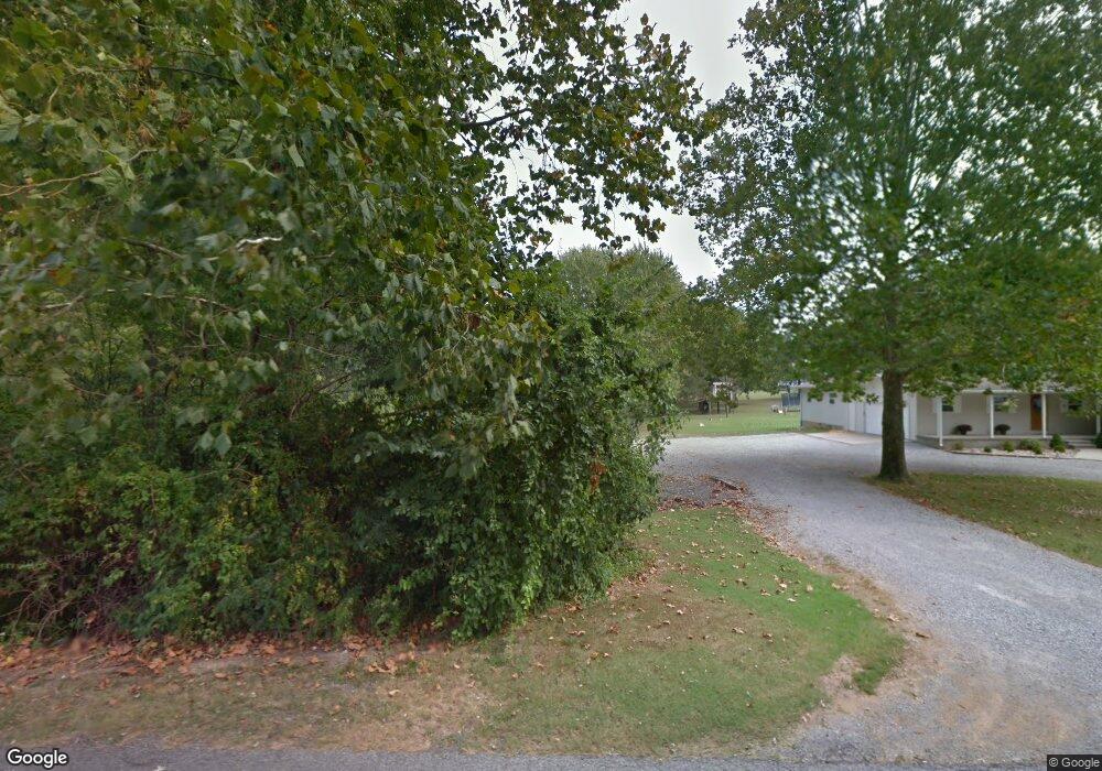 201 Southwest Dr, Harrisburg, IL 62946 - photo 1