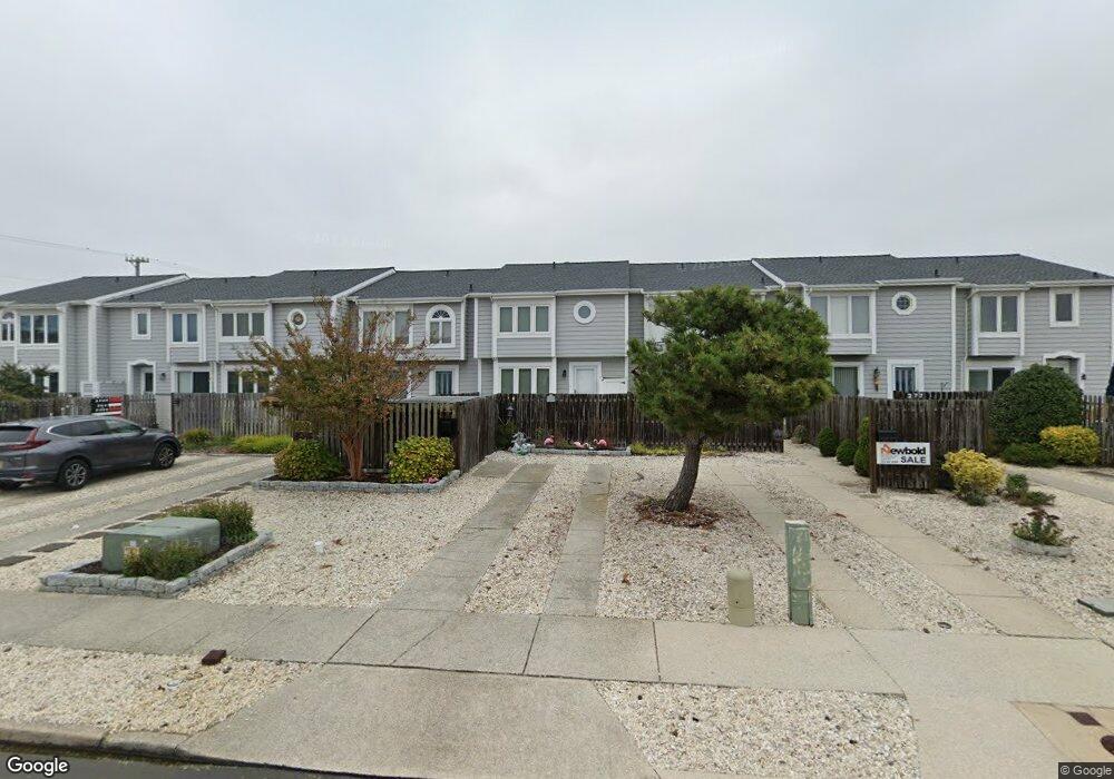 281 13th St unit 5, Avalon, NJ 08202 - photo 1