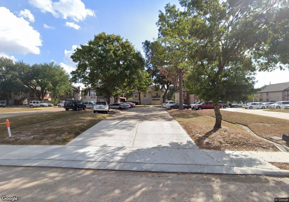 6119 W Mount Houston Rd unit 4, Houston, TX 77088 - photo 1