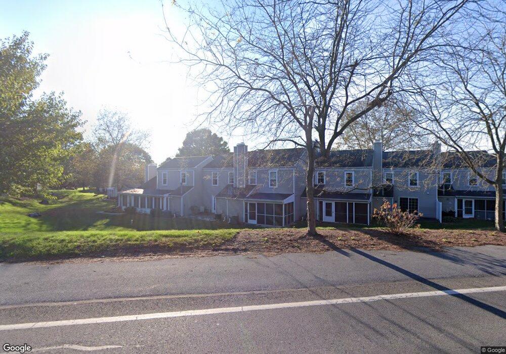 412 Barrington Ct, Palmyra, PA 17078 - photo 1