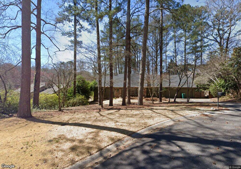 201 Oak Knoll Ct SE, Smyrna, GA 30082 - photo 1