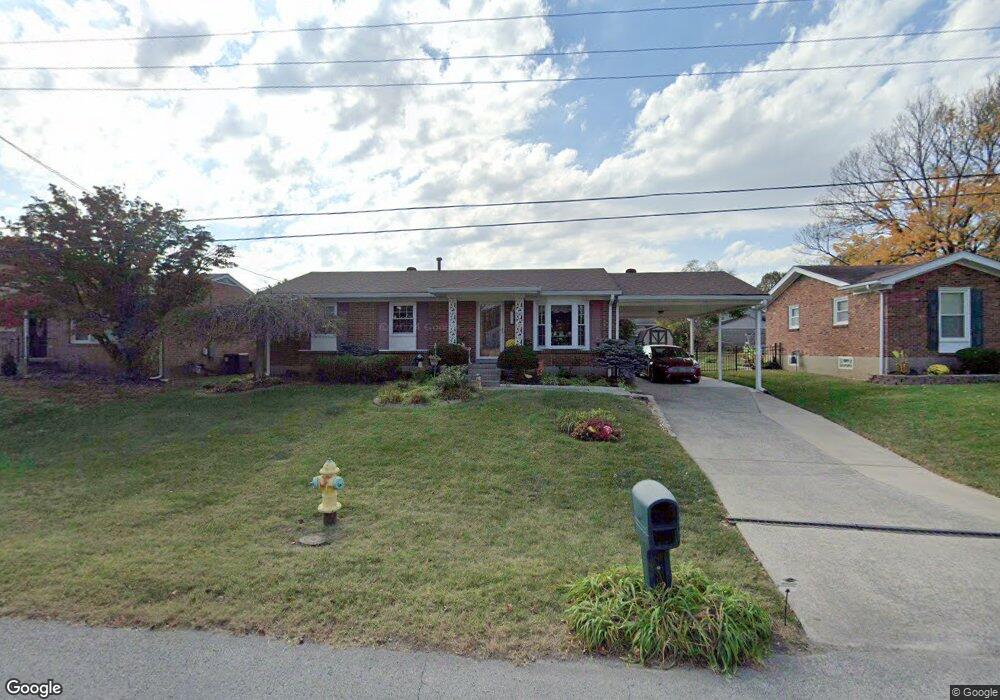 9500 Doewood Ln, Louisville, KY 40291 - photo 1