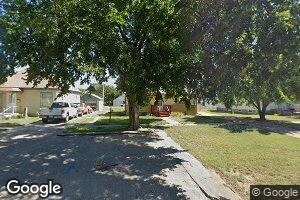 558 7th St, Phillipsburg, KS 67661