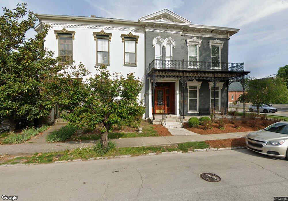 420 Ann St, Frankfort, KY 40601 - photo 1