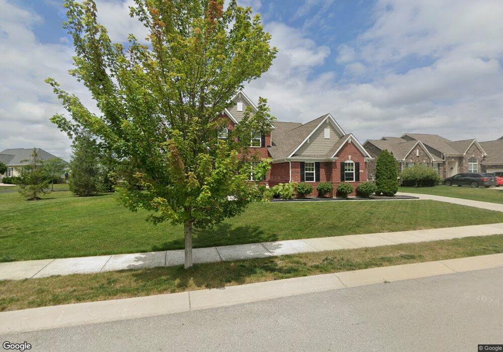 14882 Dennison Dr, Fishers, IN 46037 - photo 1