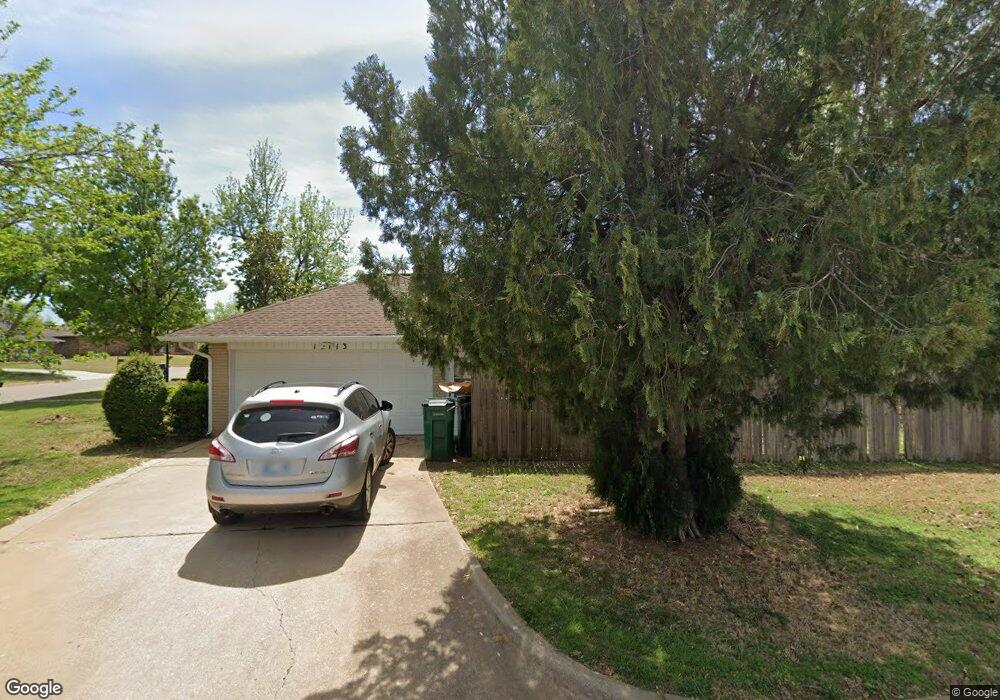 12113 N Greystone Cir, Oklahoma City, OK 73120 - photo 1