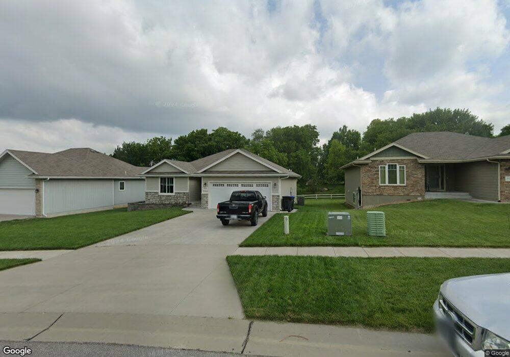 6036 SW 44th St, Topeka, KS 66610 - photo 1