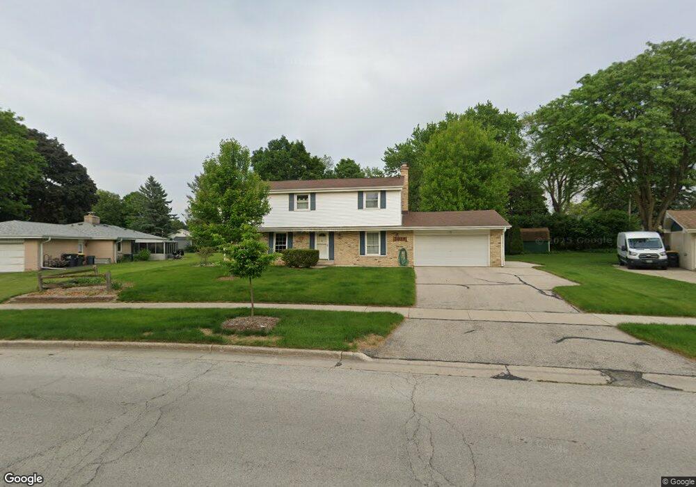 2029 Avalon Dr, Waukesha, WI 53186 - photo 1