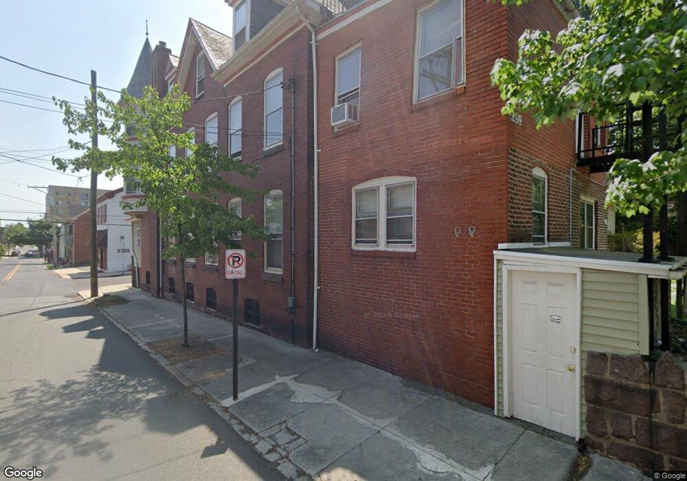 269 Chestnut St unit 1, Pottstown, PA 19464 - photo 1
