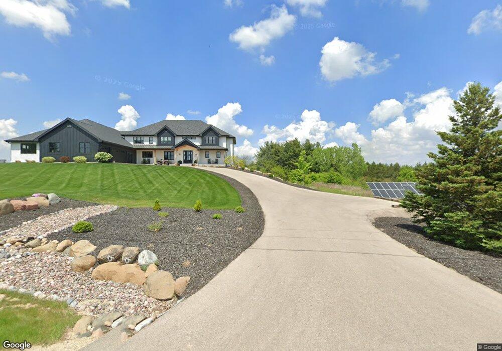 5112 Byrne Rd, Fitchburg, WI 53575 - photo 1