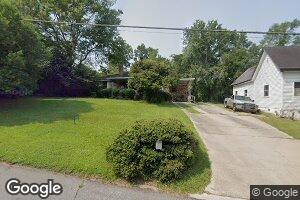 113 W Artesian Ave, Montezuma, GA 31063