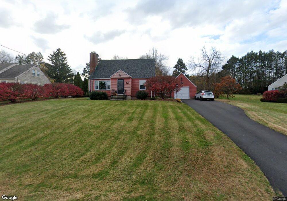 104 Baldwin Rd, Manchester, CT 06042 - photo 1