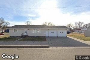 105 E Oak Ave, Linton, ND 58552