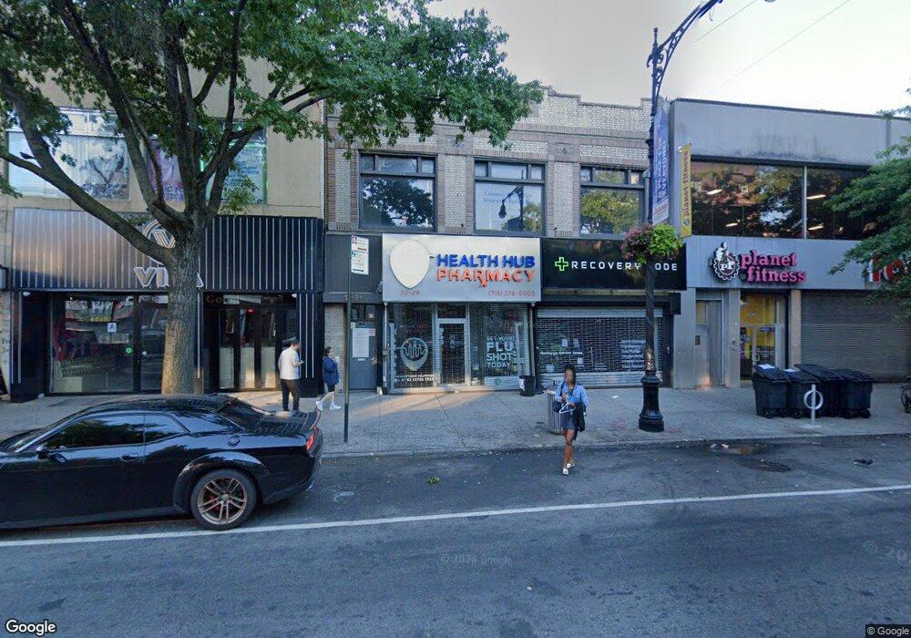 3029 Steinway St, Long Island City, NY 11103 - photo 1