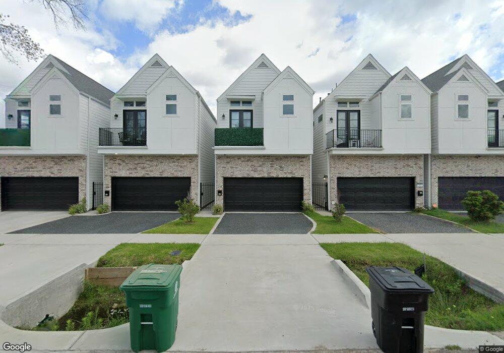 239 Royder St, Houston, TX 77009 - photo 1