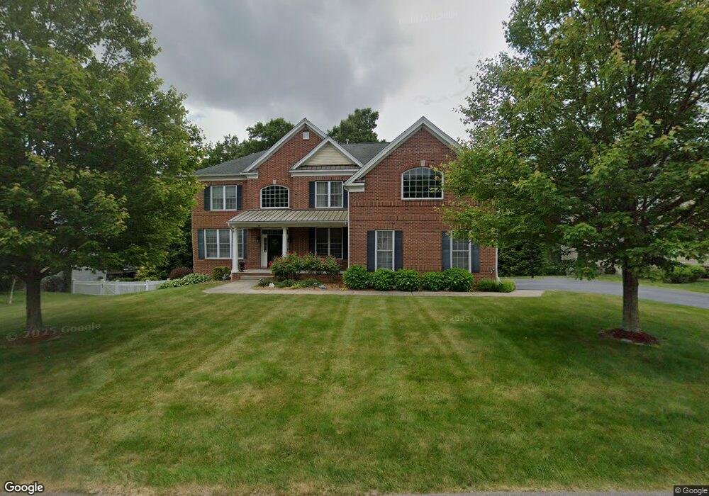 50 Hound Pack Cir, East Walpole, MA 02032 - photo 1