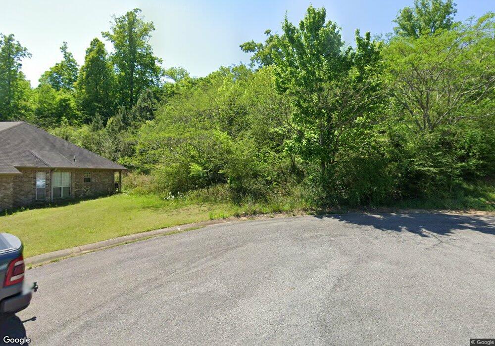 652 Cort Cir NE, Birmingham, AL 35215 - photo 1