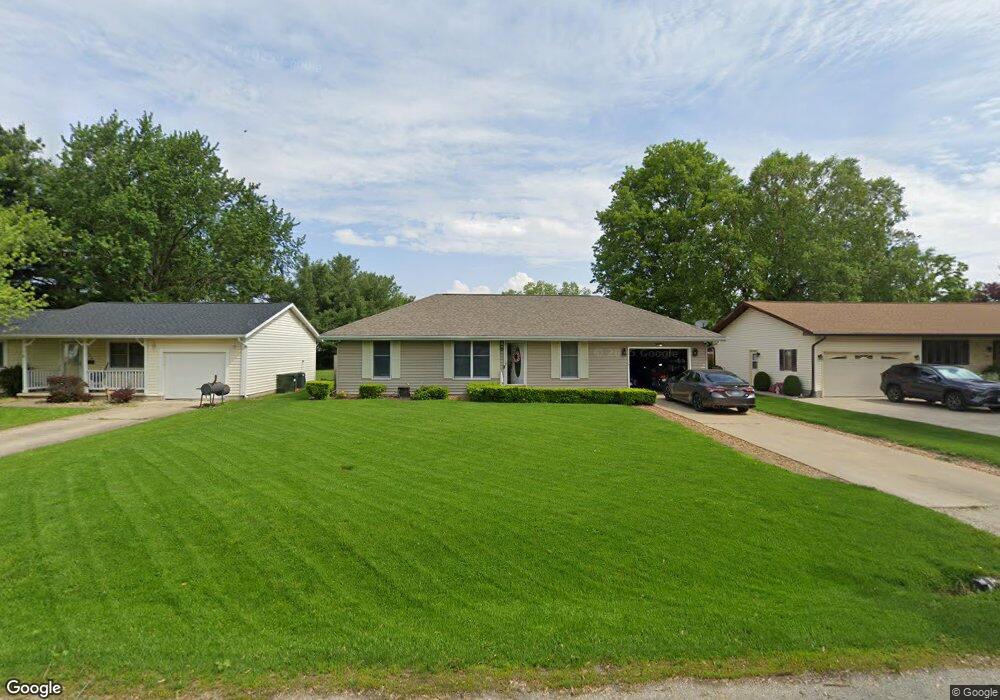 3418 Moultrie Ave, Mattoon, IL 61938 - photo 1