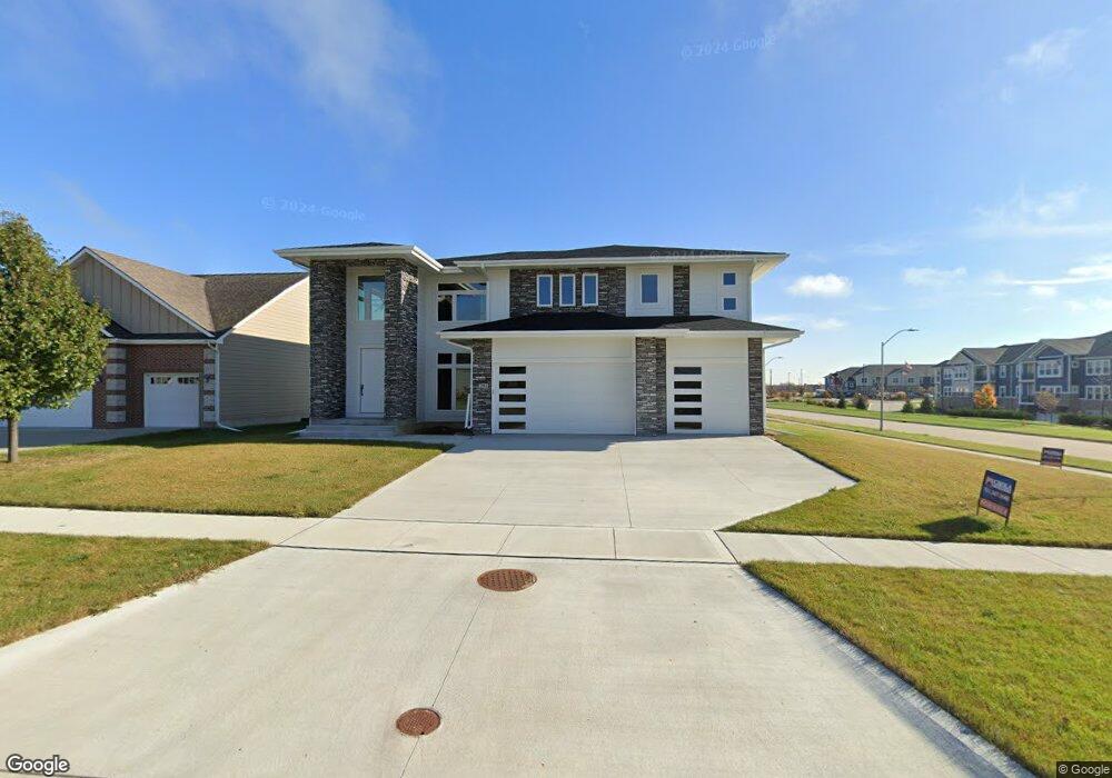 294 S 91st St, West Des Moines, IA 50266 - photo 1