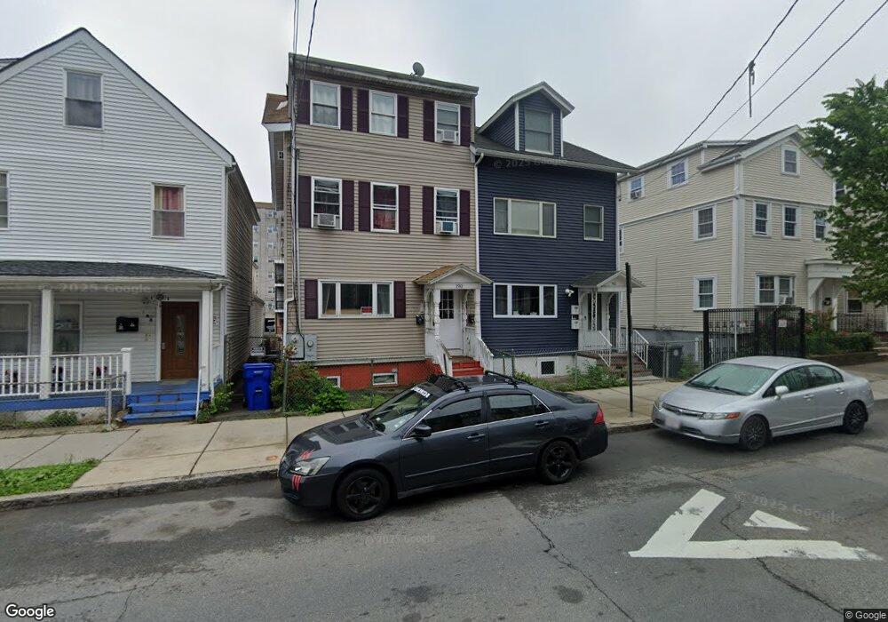 192 Washington Ave unit 2, Chelsea, MA 02150 - photo 1