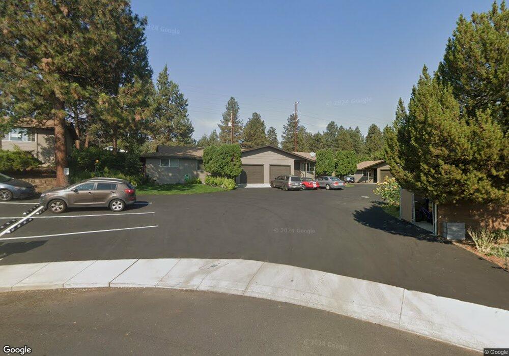 1504 SE Skylark Dr, Bend, OR 97702 - photo 1