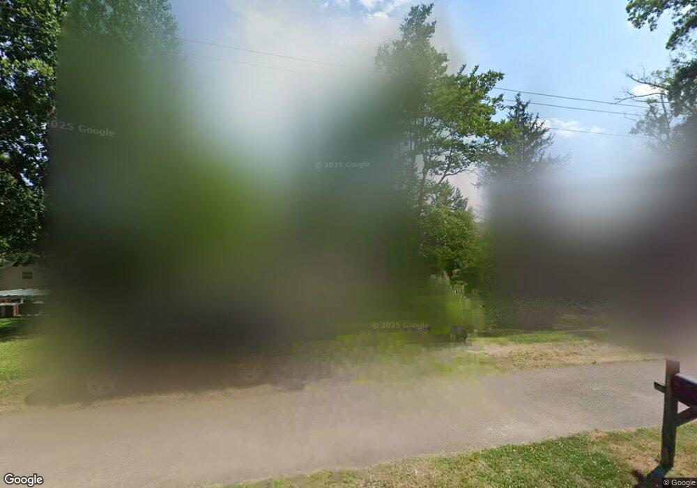 8302 Macarthur Blvd, Cabin John, MD 20818 - photo 1